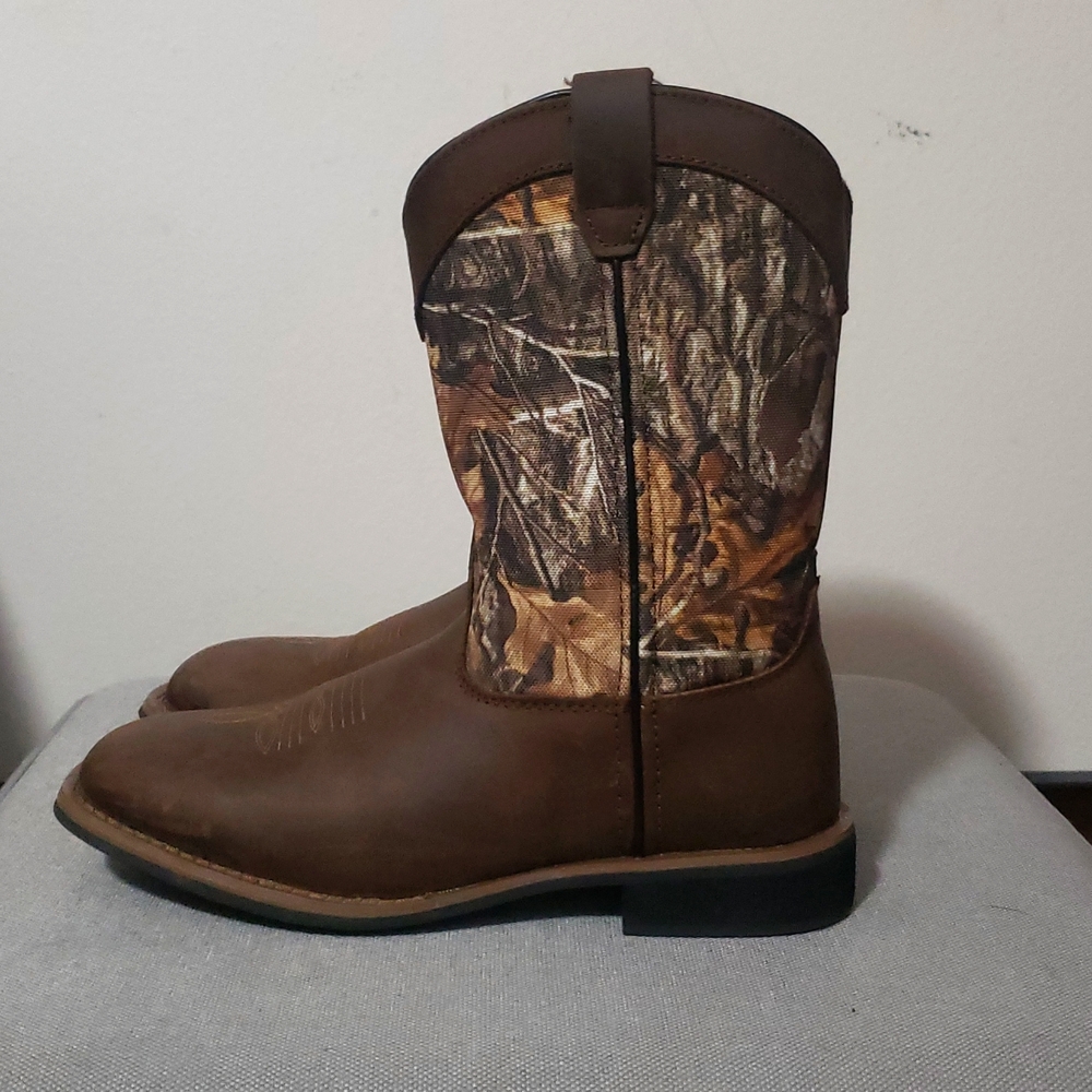 Magellan Outdoors Boys' Bandit PSGS Western Boots Size 3 Boys